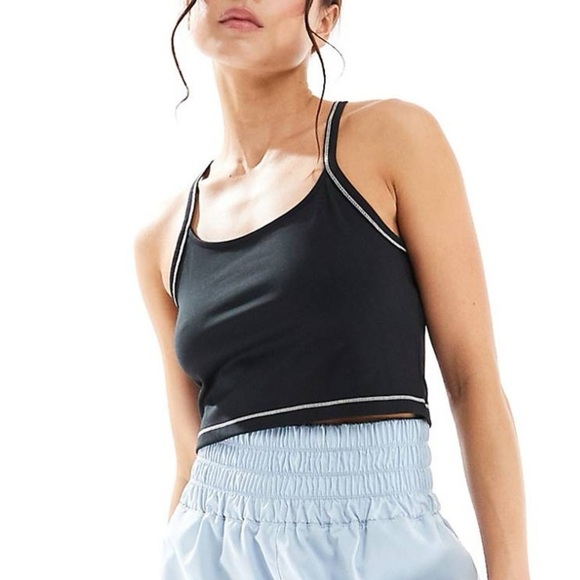 Nike Other - Nike One Training Dri-Fit stitch detail cropped ribbed tank in black new SZ XL